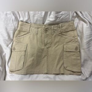 NWOT Beverley mini cargo skirt